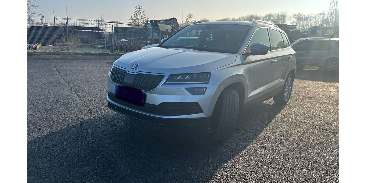Skoda Karoq 87.042 km 16.500 &euro; Neuss 41464