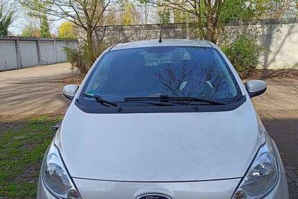 Ford Ka/Ka+ 98.000 km 3.200 &euro; Gelsenkirchen, Stadt 45896
