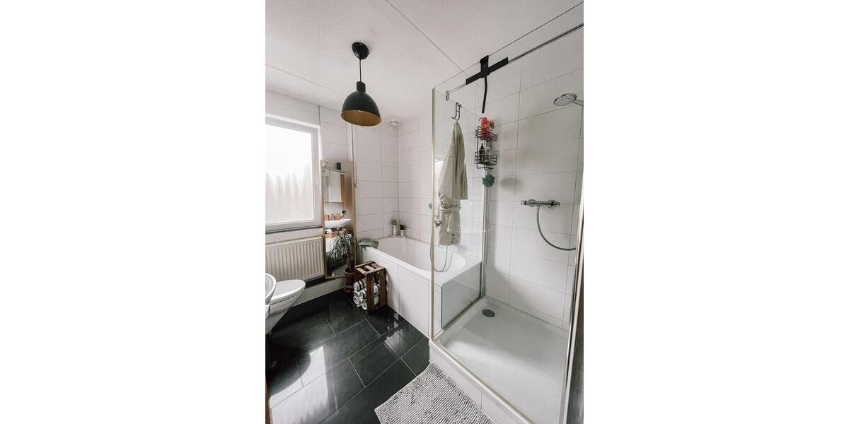 Reihenhaus Essen Stadtbezirk VI - 5 Zimmer, 127 m&sup2;, 1.970&euro; | Angebot:25922931