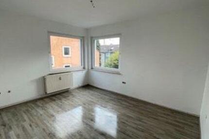 Wohnung Remscheid - 2 Zimmer, 60 m&sup2;, 650&euro; | Angebot:25305709