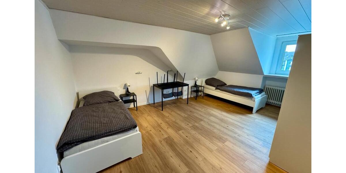 Etagenwohnung Solingen - 3 Zimmer, 85 m&sup2;, 15&euro; | Angebot:23912668