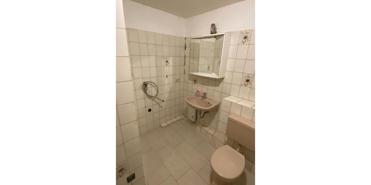 Etagenwohnung Duisburg Hamborn - 2 Zimmer, 60 m&sup2;, 340&euro; | Angebot:25831642
