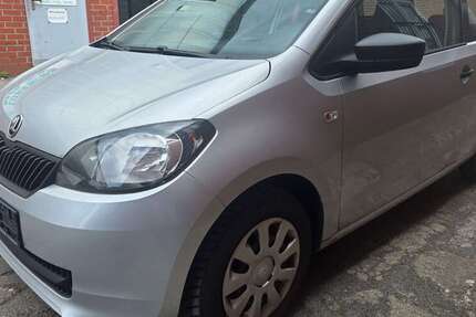 Skoda Citigo 114.000 km 4.100 &euro; Oberhausen 46149