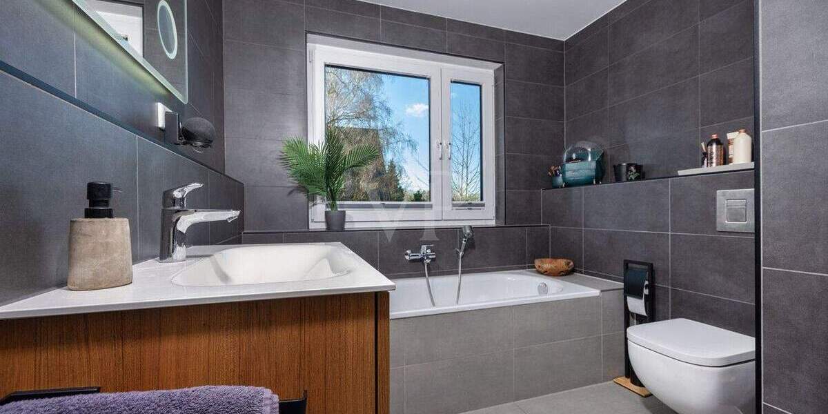 Doppelhaushälfte Wülfrath Innenstadt - 4 Zimmer, 141 m&sup2;, 749.000&euro; | Angebot:25733779