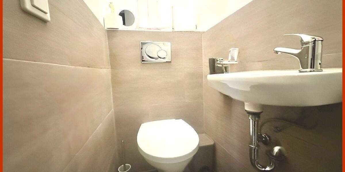 Reihenmittelhaus Duisburg Obermeiderich - 3 Zimmer, 84 m&sup2;, 224.700&euro; | Angebot:25845130