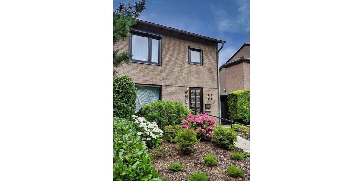 Reihenendhaus Krefeld Traar - 4 Zimmer, 100 m&sup2;, 389.000&euro; | Angebot:25741177