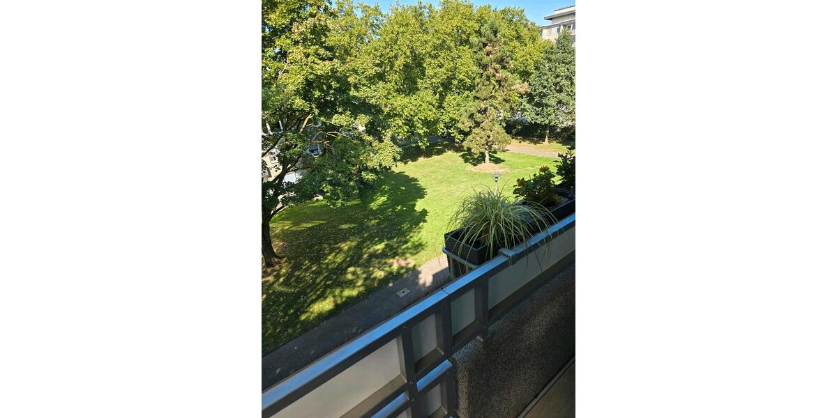 Etagenwohnung Krefeld Gartenstadt - 3 Zimmer, 82 m&sup2;, 215.000&euro; | Angebot:27178342