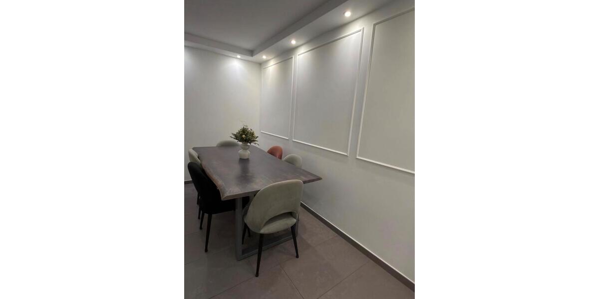 Etagenwohnung Duisburg Mittelmeiderich - 4.5 Zimmer, 87 m&sup2;, 230.000&euro; | Angebot:26502484