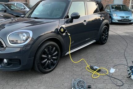 Mini Countryman SE (Cooper) 79.000 km 18.950 &euro; Moers 47443