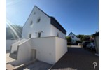 Einfamilienhaus mit 5 Zimmern und 2 Bädern, großem Garten ideal für Familien. Komplett saniert! - Einfamilienhaus Düsseldorf / Rath Rath | Angebot:27190569