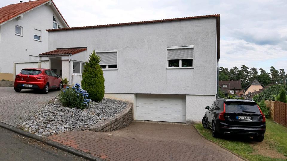 Mehrfamilienhaus, Wohnhaus Duisburg Rheinhausen - 8 Zimmer, 200 m&sup2;, 385.000&euro; | Angebot:25397605