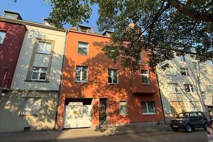 Wohnung Gelsenkirchen Gelsenkirchen-Mitte - 6 Zimmer, 140 m&sup2;, 1.200&euro; | Angebot:27504411