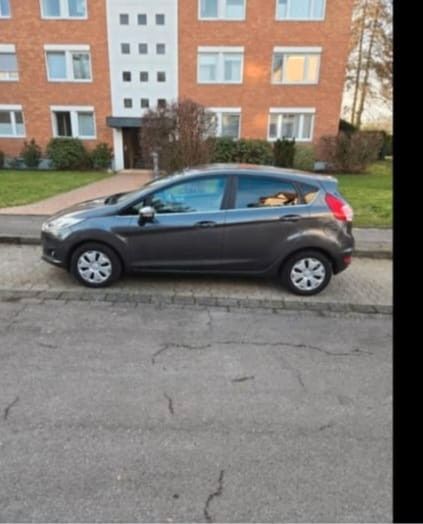 Ford Fiesta 90.000 km 9.350 &euro; Hilden 40724