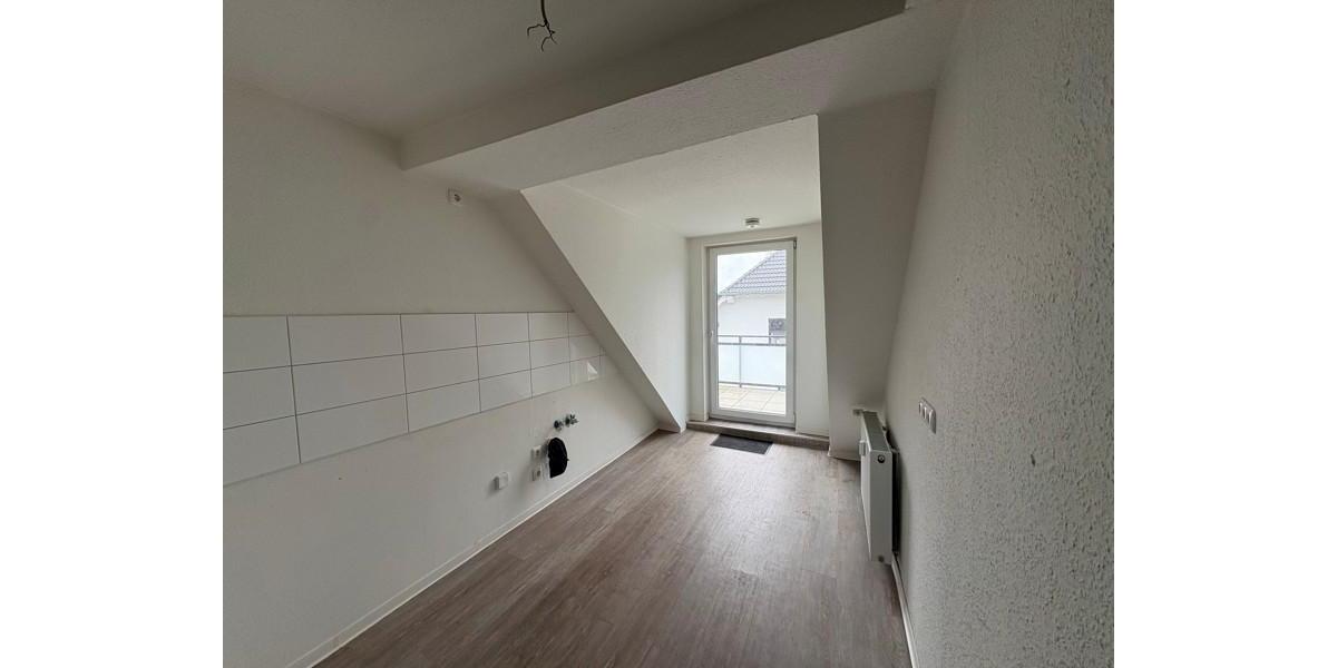 Dachgeschoßwohnung Essen Stadtbezirk V - 2 Zimmer, 57 m&sup2;, 484&euro; | Angebot:23677687