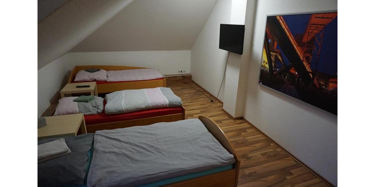 Dachgeschoßwohnung Essen Stadtbezirk III - 3 Zimmer, 70 m&sup2;, 150.000&euro; | Angebot:27189130