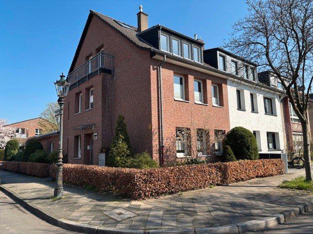 Dachgeschoßwohnung Düsseldorf Stadtbezirk 6 - 2 Zimmer, 52 m&sup2;, 730&euro; | Angebot:26132194