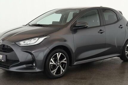 Toyota Yaris 19.600 km 21.984 &euro; Neuss 41460