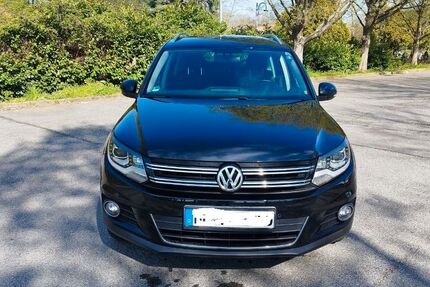 VW Tiguan 131.850 km 9.900 &euro; Erkrath 40699