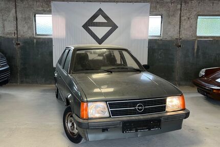 Opel Kadett 69.140 km 4.999 &euro; Wuppertal 42289
