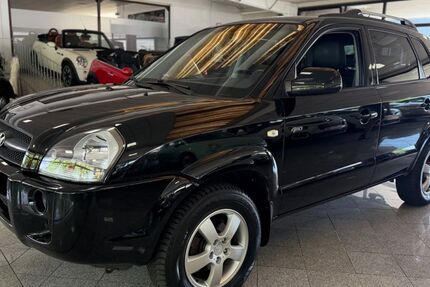 Hyundai TUCSON 121.000 km 6.990 &euro; Gelsenkirchen 45881