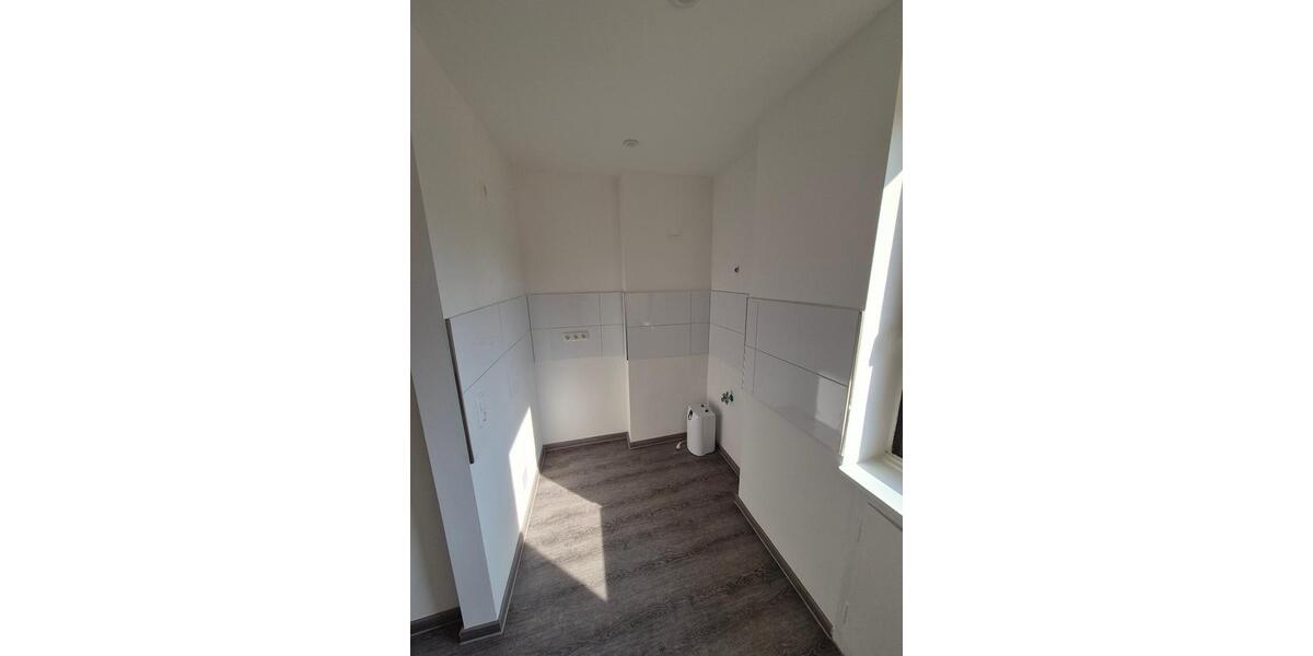 Etagenwohnung Duisburg Mittelmeiderich - 2 Zimmer, 45 m&sup2;, 395&euro; | Angebot:26007075