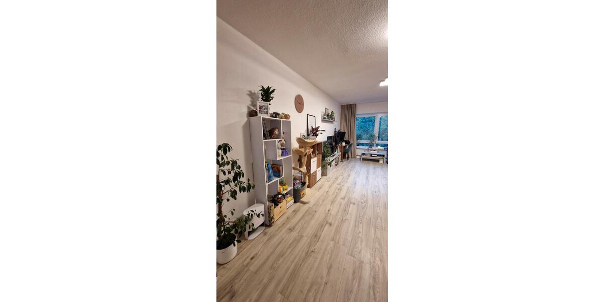 Etagenwohnung Neuss Furth-Mitte - 3 Zimmer, 68 m&sup2;, 230.000&euro; | Angebot:26997623