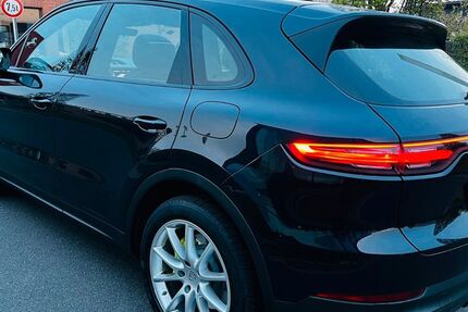Porsche Cayenne 174.000 km 43.911 &euro; Bottrop 46242