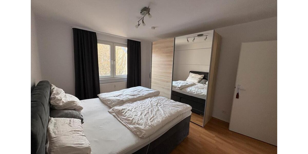 Etagenwohnung Wuppertal Gemarkung Elberfeld - 2 Zimmer, 68 m&sup2;, 684&euro; | Angebot:25379989