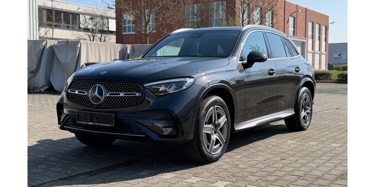 Mercedes-Benz GLC 300 26.000 km 56.450 &euro; Willich 47877