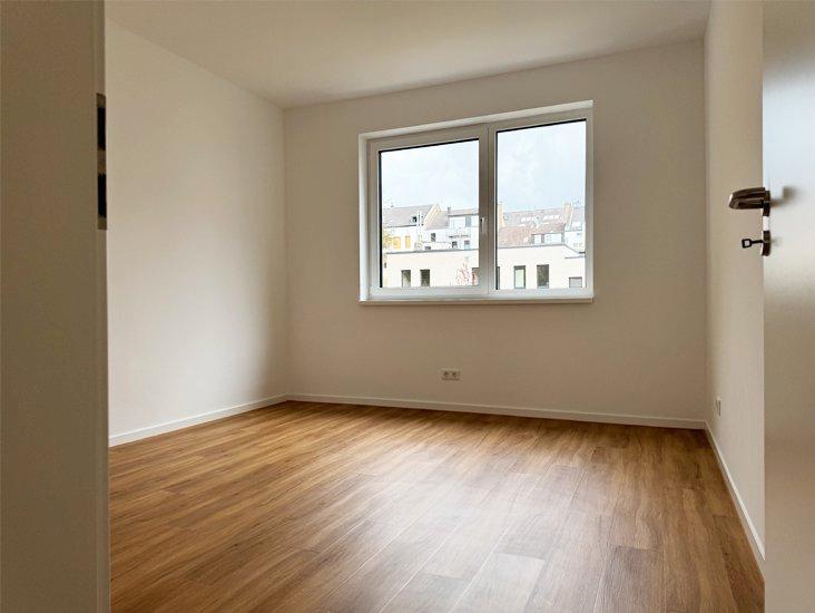 Reihenhaus Willich - 4 Zimmer, 135 m&sup2;, 2.595&euro; | Angebot:26196886