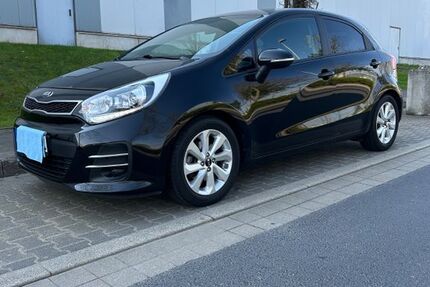 Kia Rio 65.000 km 9.300 &euro; Dormagen 41539