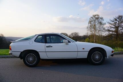 Porsche 924 85.000 km 8.924 &euro; Essen 45219