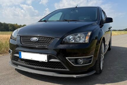 Ford Focus 161.685 km 8.000 &euro; Neukirchen-Vluyn 47506