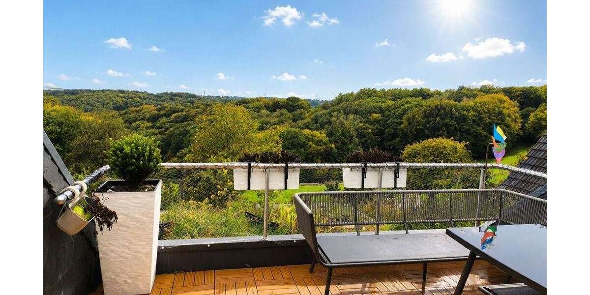 Etagenwohnung Remscheid Reinshagen - 3.5 Zimmer, 102 m&sup2;, 249.000&euro; | Angebot:25201150