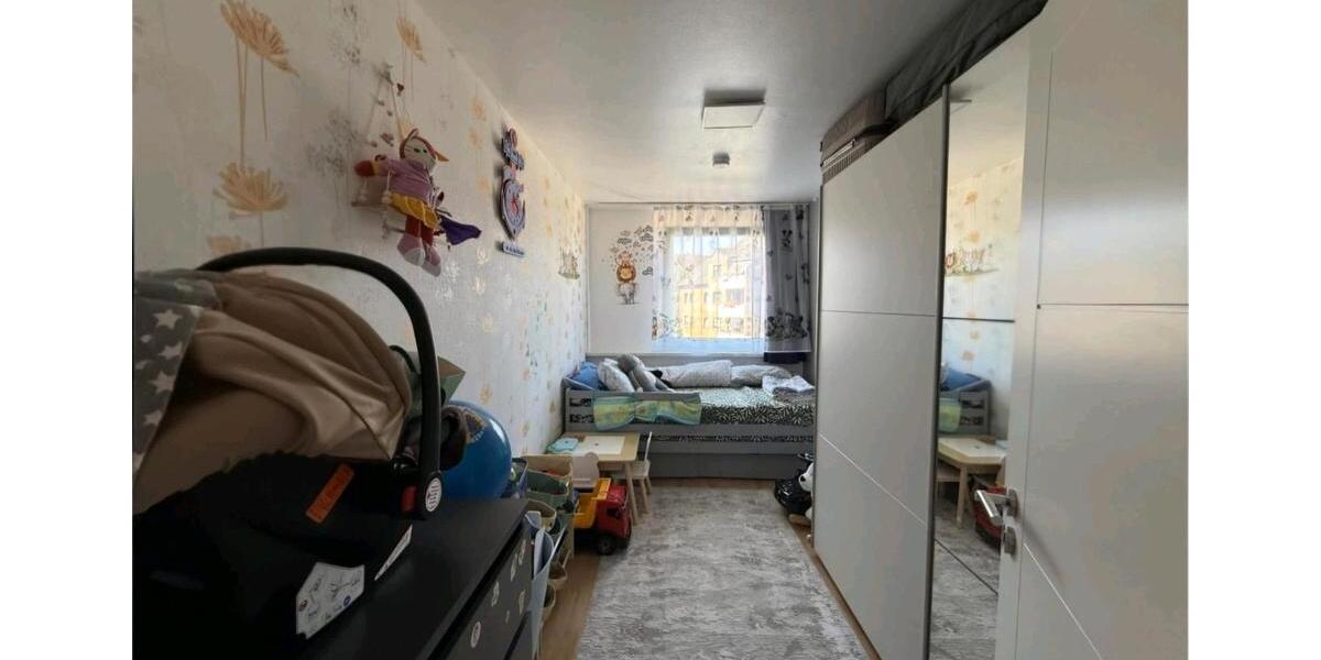 Etagenwohnung Krefeld - 3 Zimmer, 80 m&sup2;, 164.000&euro; | Angebot:27459332