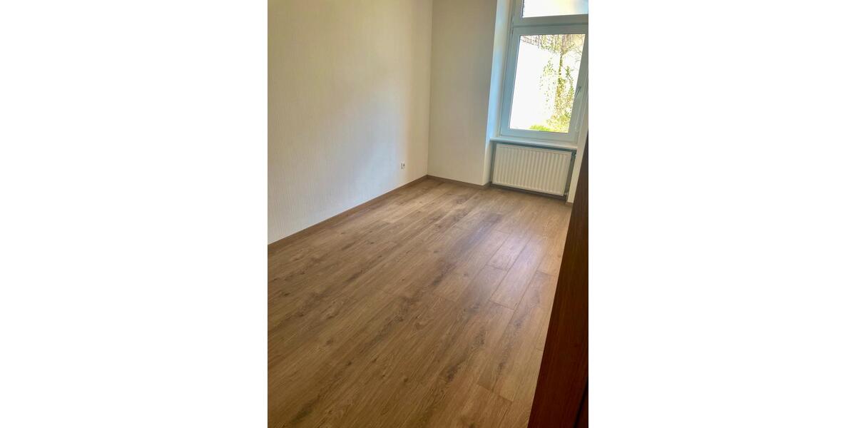 Erdgeschoßwohnung Wuppertal Elberfeld - 1 Zimmer, 50 m&sup2;, 520&euro; | Angebot:25992990