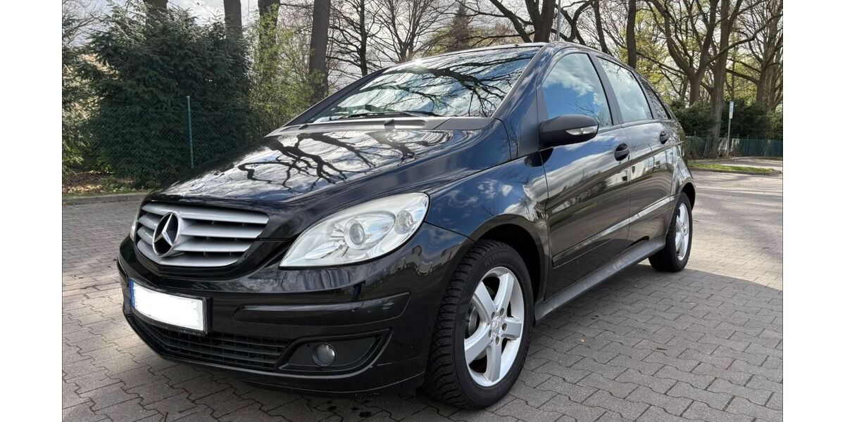Mercedes-Benz B 150 51.000 km 10.999 &euro; Krefeld 47809