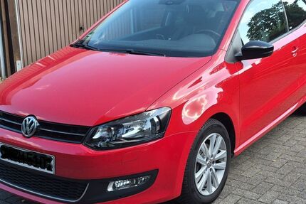 VW Polo 172.000 km 5.300 &euro; Duisburg 47249
