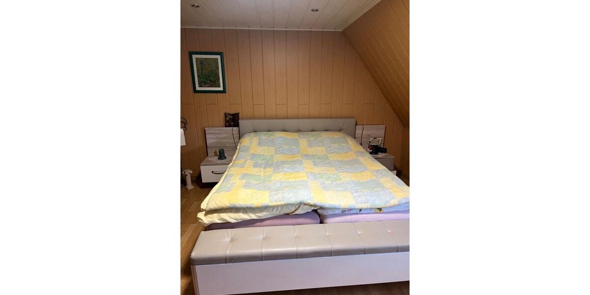 Reihenhaus Duisburg Rheinhausen - 3 Zimmer, 80 m&sup2;, 1.200&euro; | Angebot:25935972