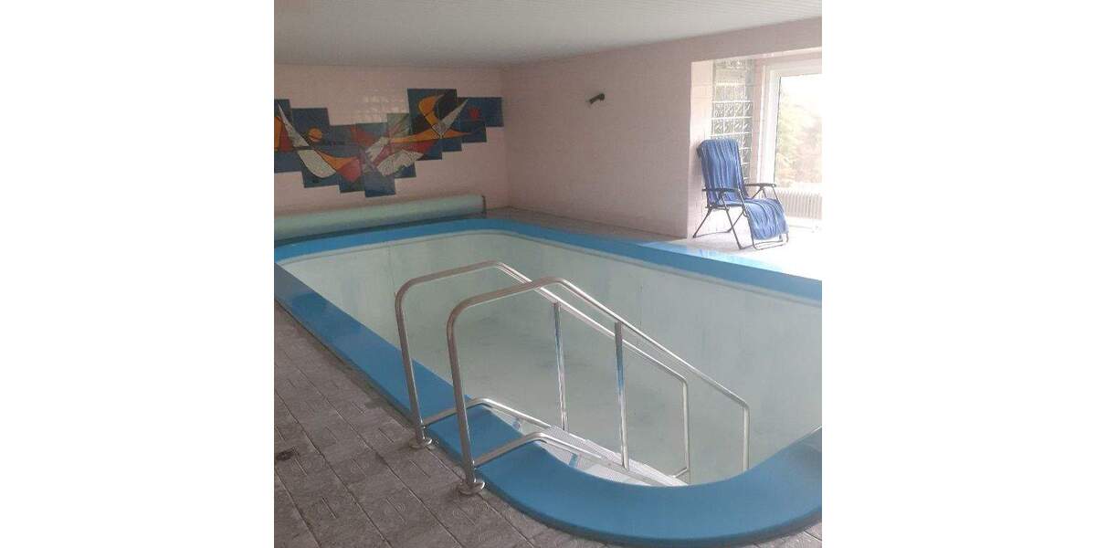 Mehrfamilienhaus, Wohnhaus Essen Burgaltendorf - 5 Zimmer, 156 m&sup2;, 590.000&euro; | Angebot:25683402