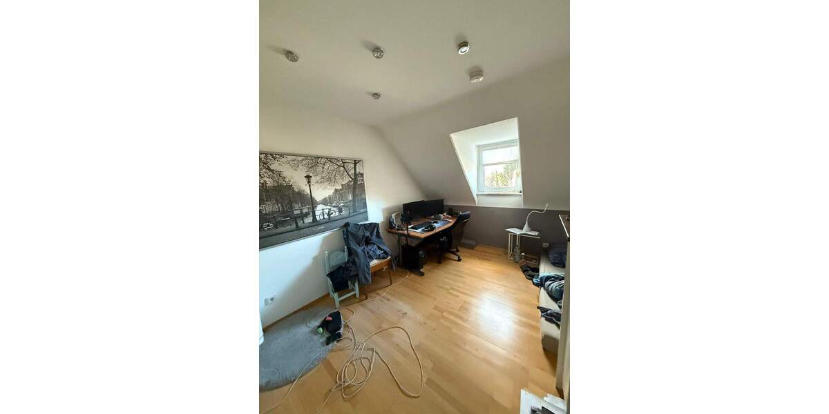 Etagenwohnung Krefeld Cracau - 2 Zimmer, 125.000&euro; | Angebot:25692554