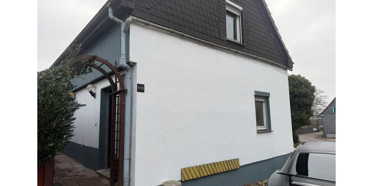 Einfamilienhaus Wuppertal Cronenberg - 3 Zimmer, 97 m&sup2;, 1.000&euro; | Angebot:25871379