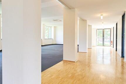 Gewerbeobjekt Essen Stadtbezirk III - 7&euro; | Angebot:23805346