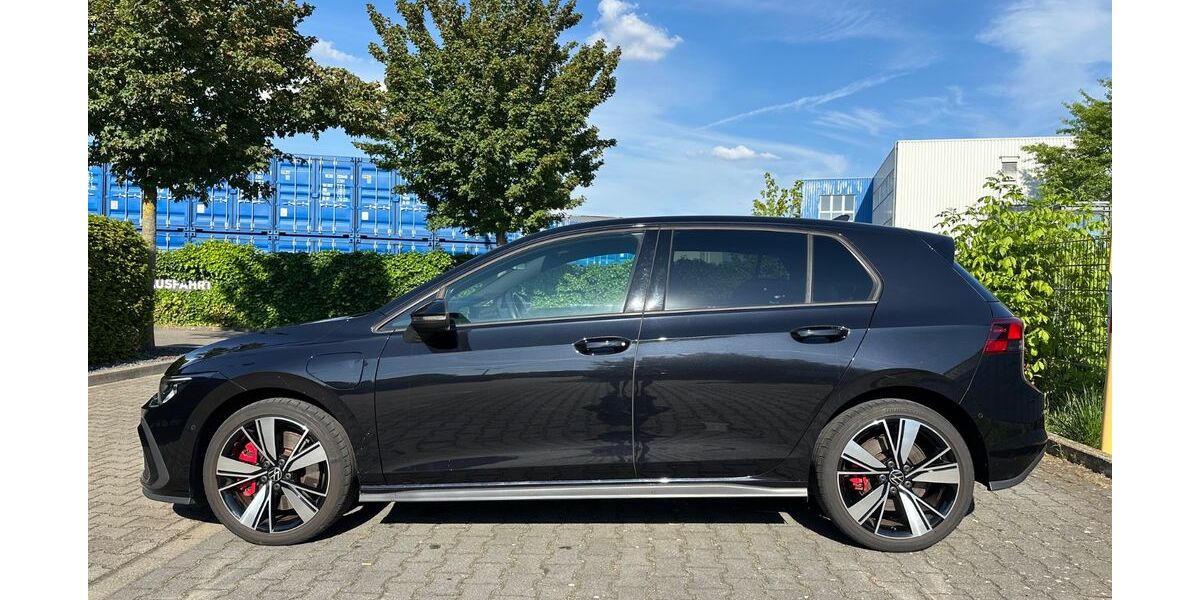 VW Golf 56.000 km 23.500 &euro; Kaarst 41564