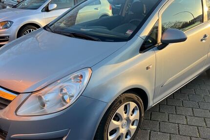 Opel Corsa 78.000 km 2.999 &euro; Neuss 41462