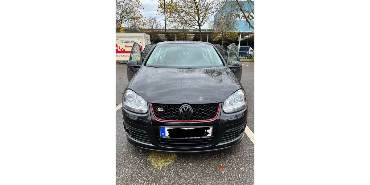 VW Golf 196.000 km 3.950 &euro; Düsseldorf 40227