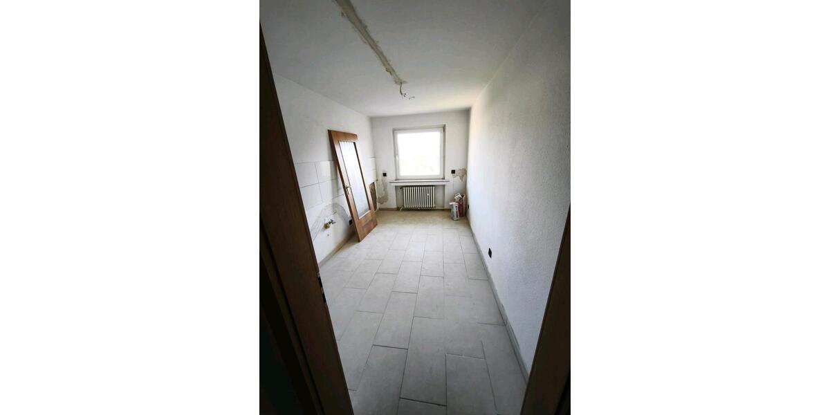 Etagenwohnung Oberhausen - 4 Zimmer, 77 m&sup2;, 970&euro; | Angebot:26288110