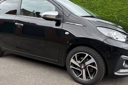 Peugeot 108 59.000 km 5.450 &euro; Grevenbroich 41516