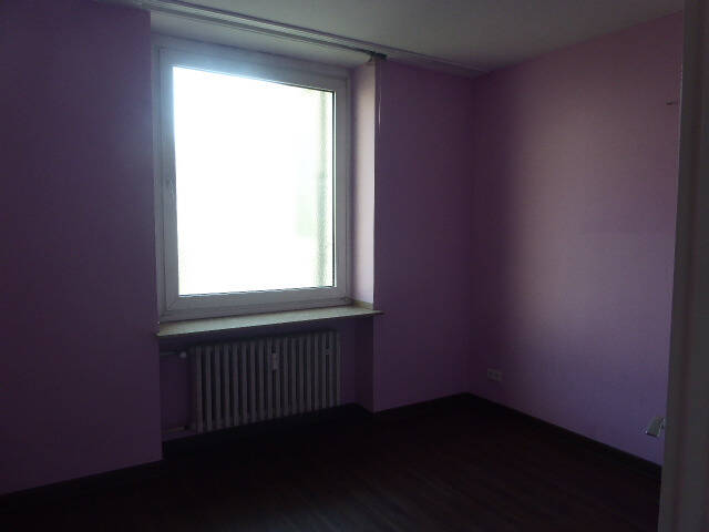 Gewerbeobjekt Düsseldorf Rath - 8 Zimmer, 156 m&sup2;, 350.000&euro; | Angebot:25665198