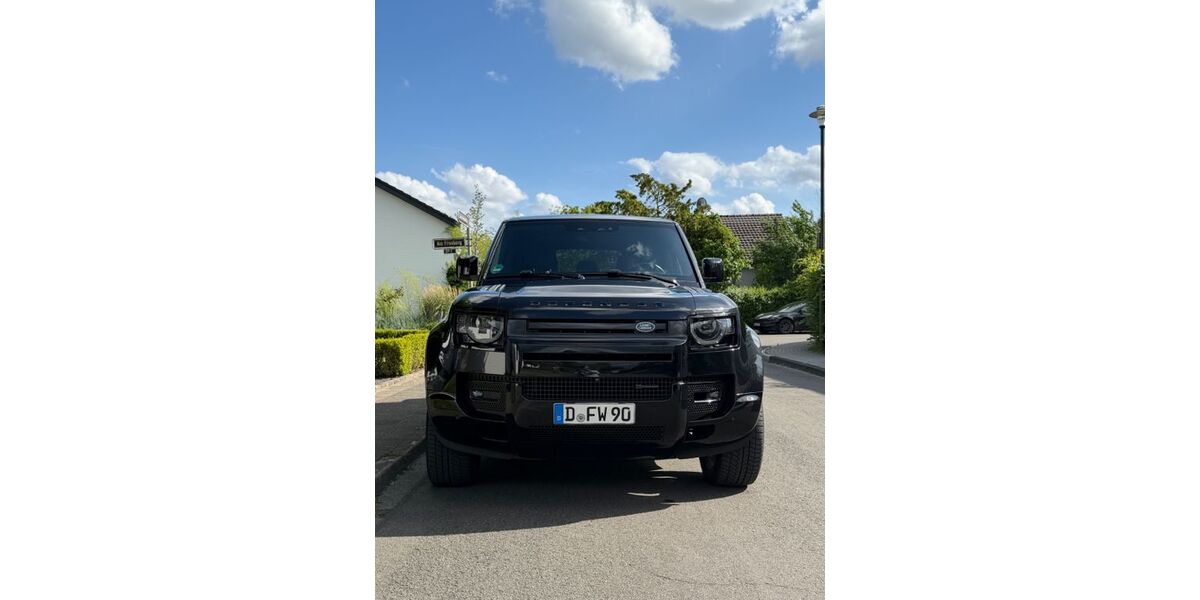 Land Rover Defender 114.000 km 57.900 &euro; Düsseldorf 40489